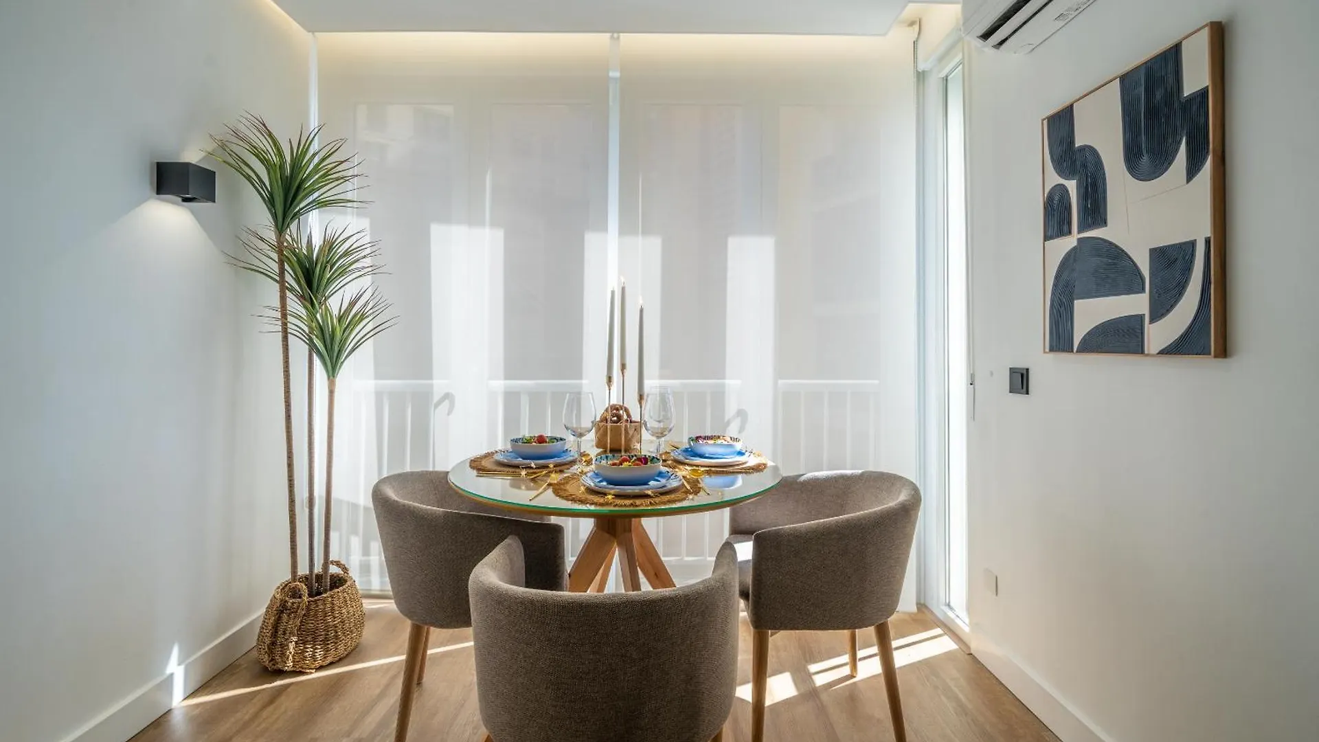 Xpce Luxury Suite In Malagueta Beach Málaga Daire