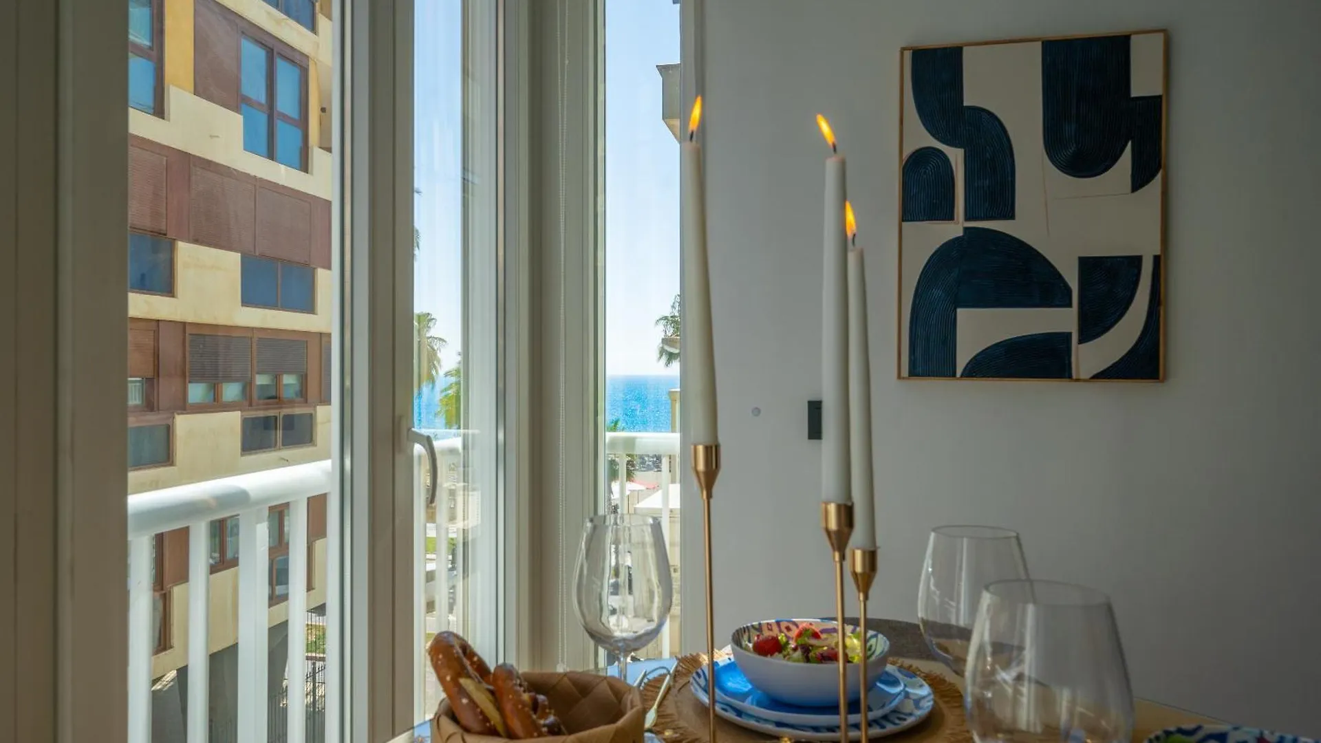 Xpce Luxury Suite In Malagueta Beach Málaga İspanya